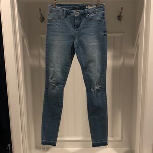 Jeans! Blanknyc Spray On Distressed Blue Jeans